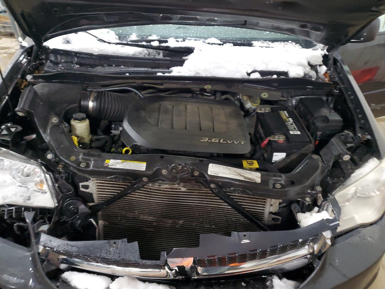 2012 Dodge Caravan - Image 12