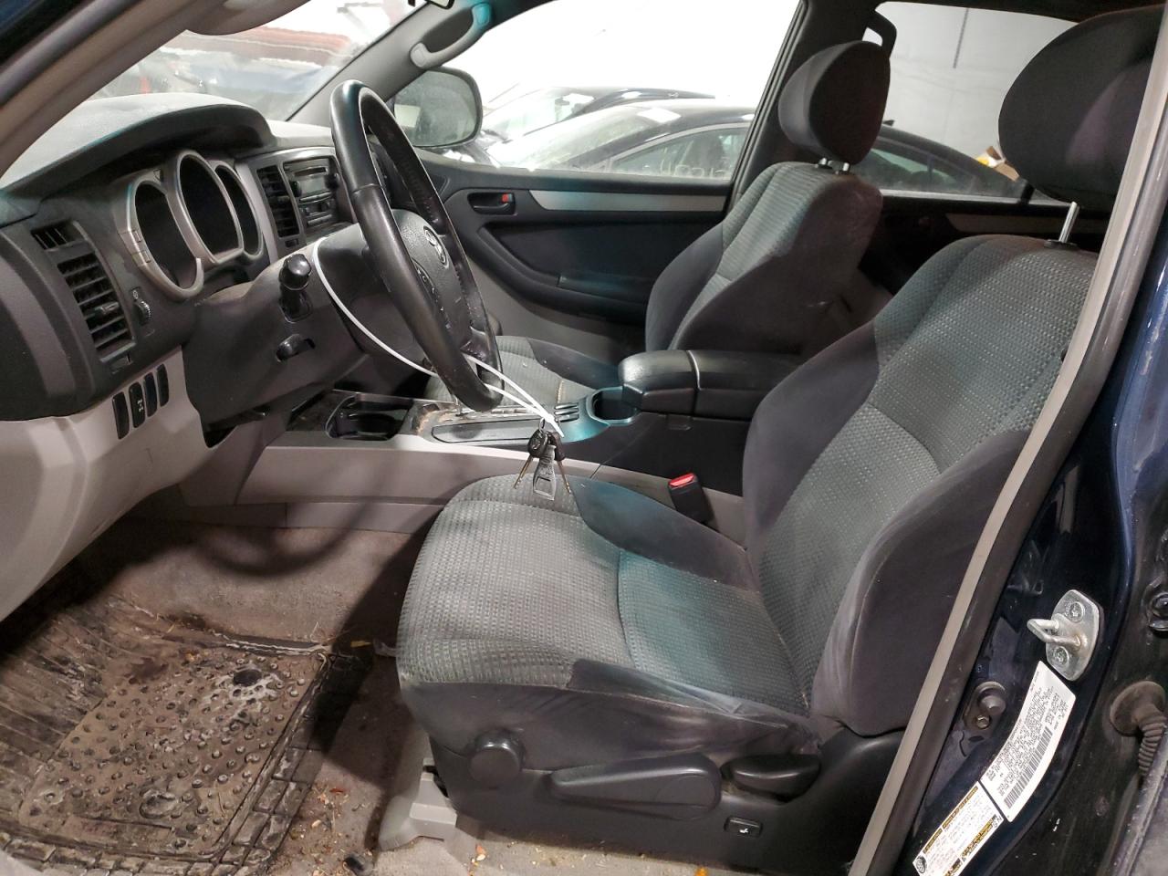 2005 Toyota 4Runner - Image 7