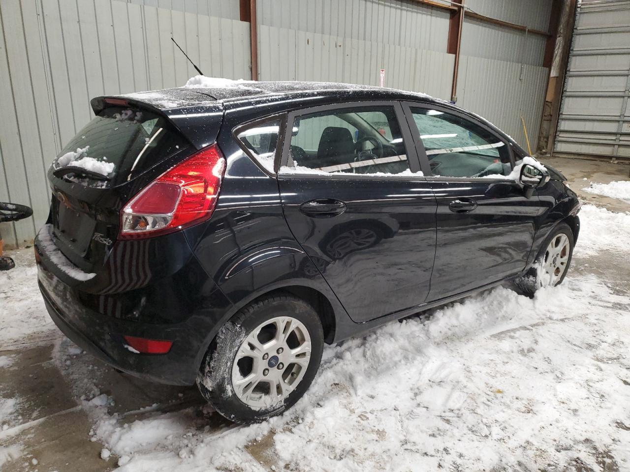 2016 Ford Fiesta - Image 3