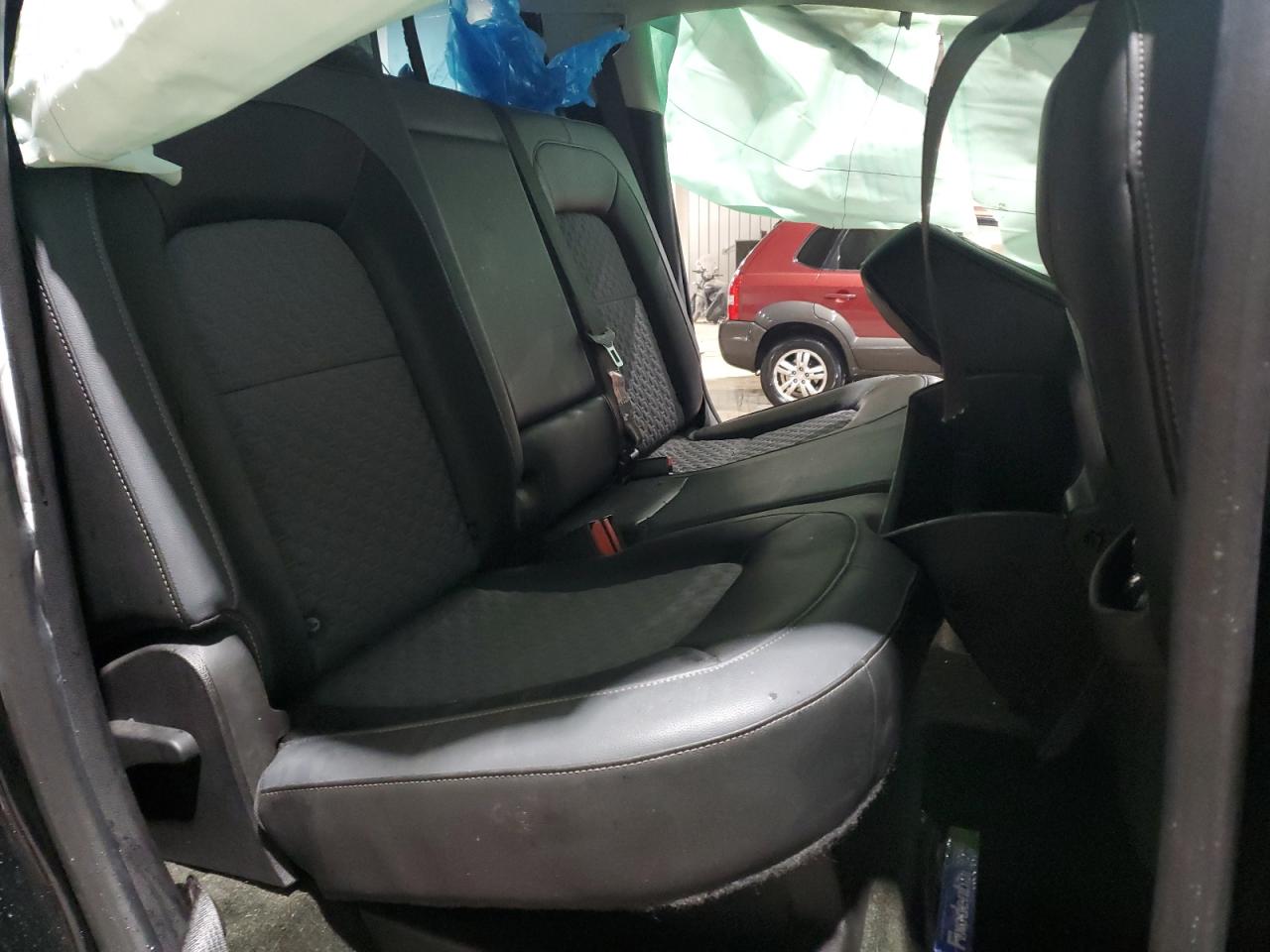 2017 Chevrolet Colorado - Image 10