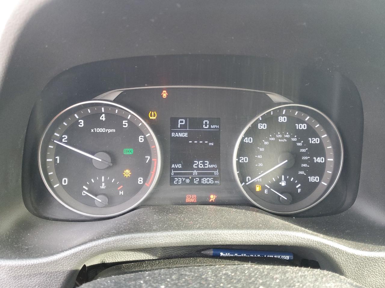 2017 Hyundai Elantra - Image 9