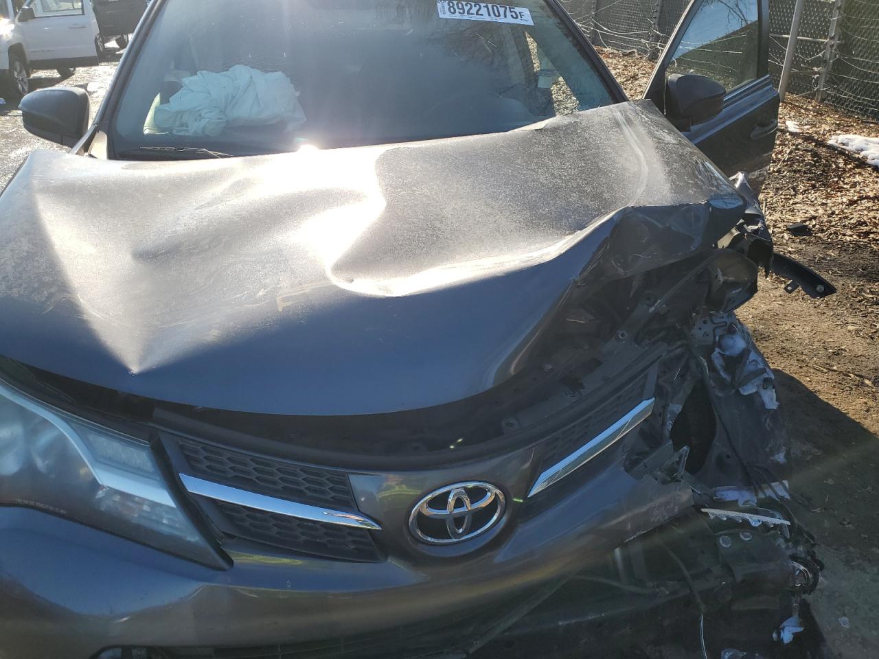 2015 Toyota RAV 4 - Image 13