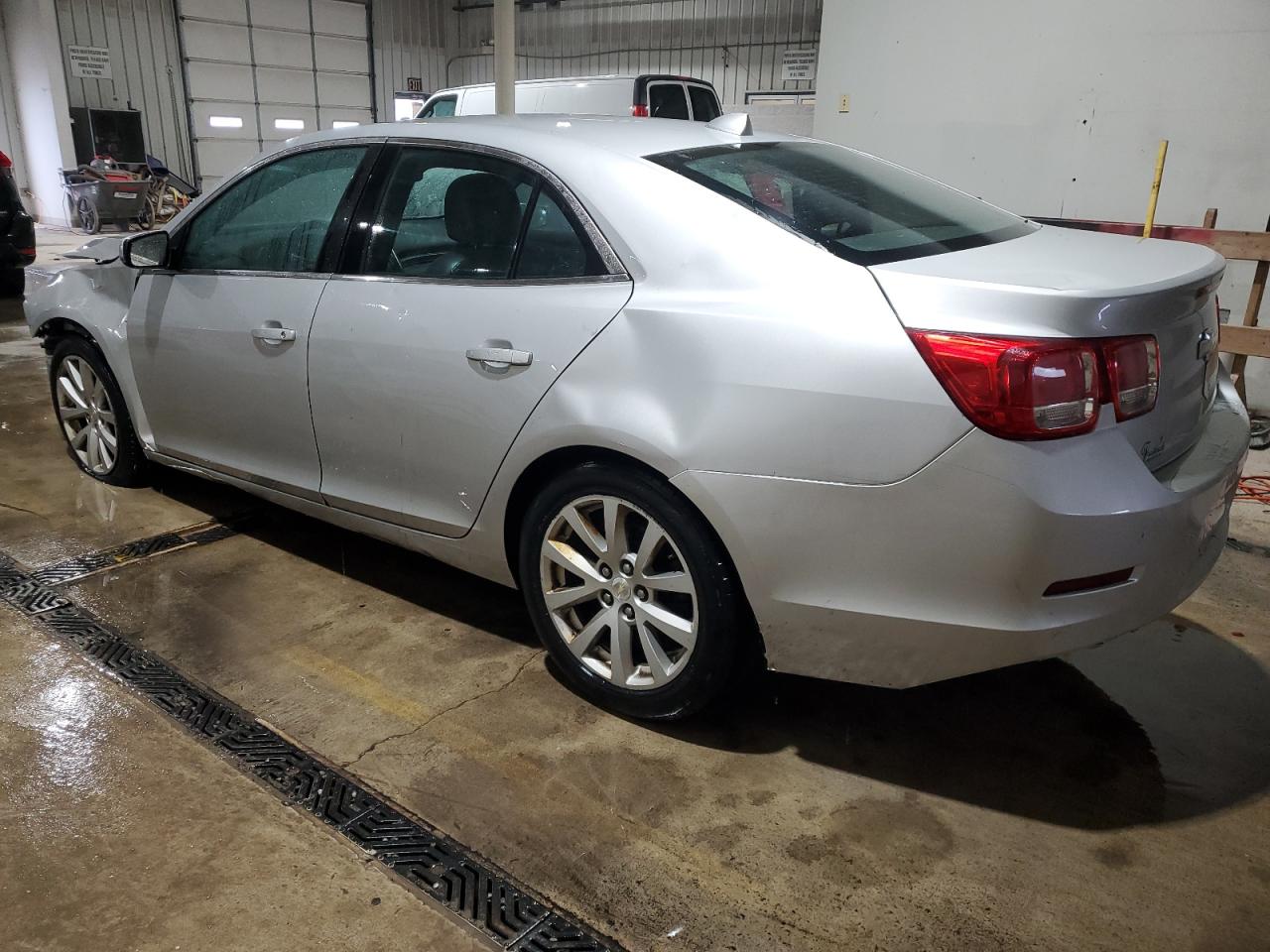 2014 Chevrolet Malibu - Image 2