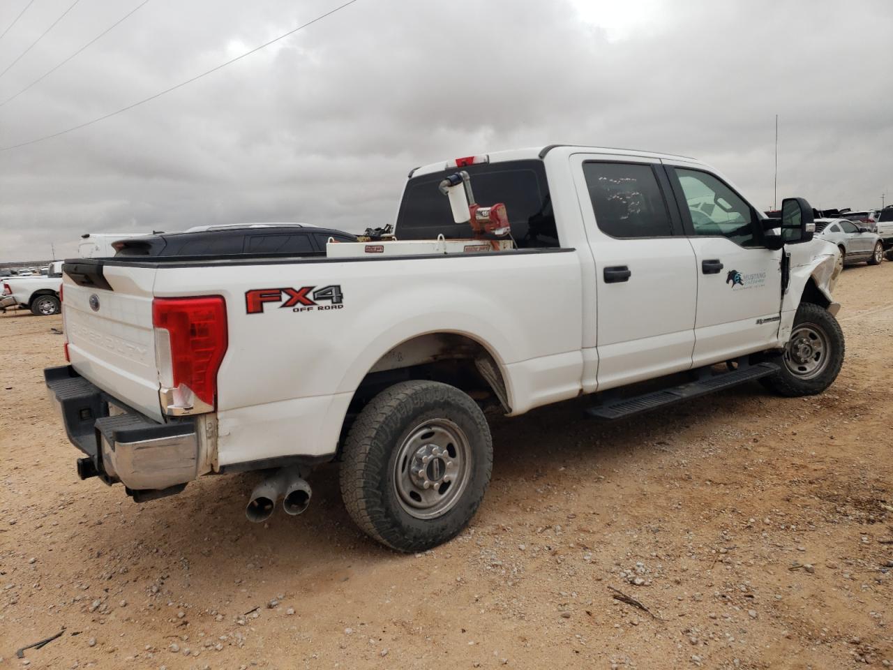 2019 Ford F250 - Image 3