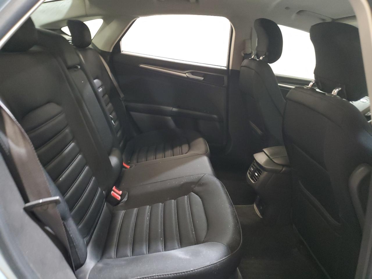 2013 Ford Fusion - Image 10