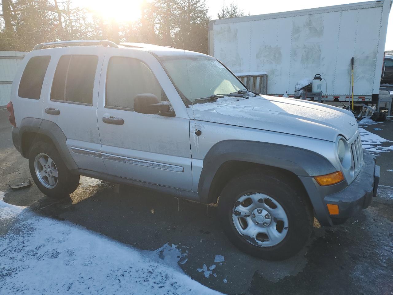 2006 Jeep Liberty (North America) - Image 4