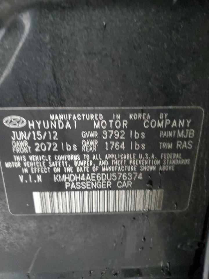 2013 Hyundai Elantra - Image 12
