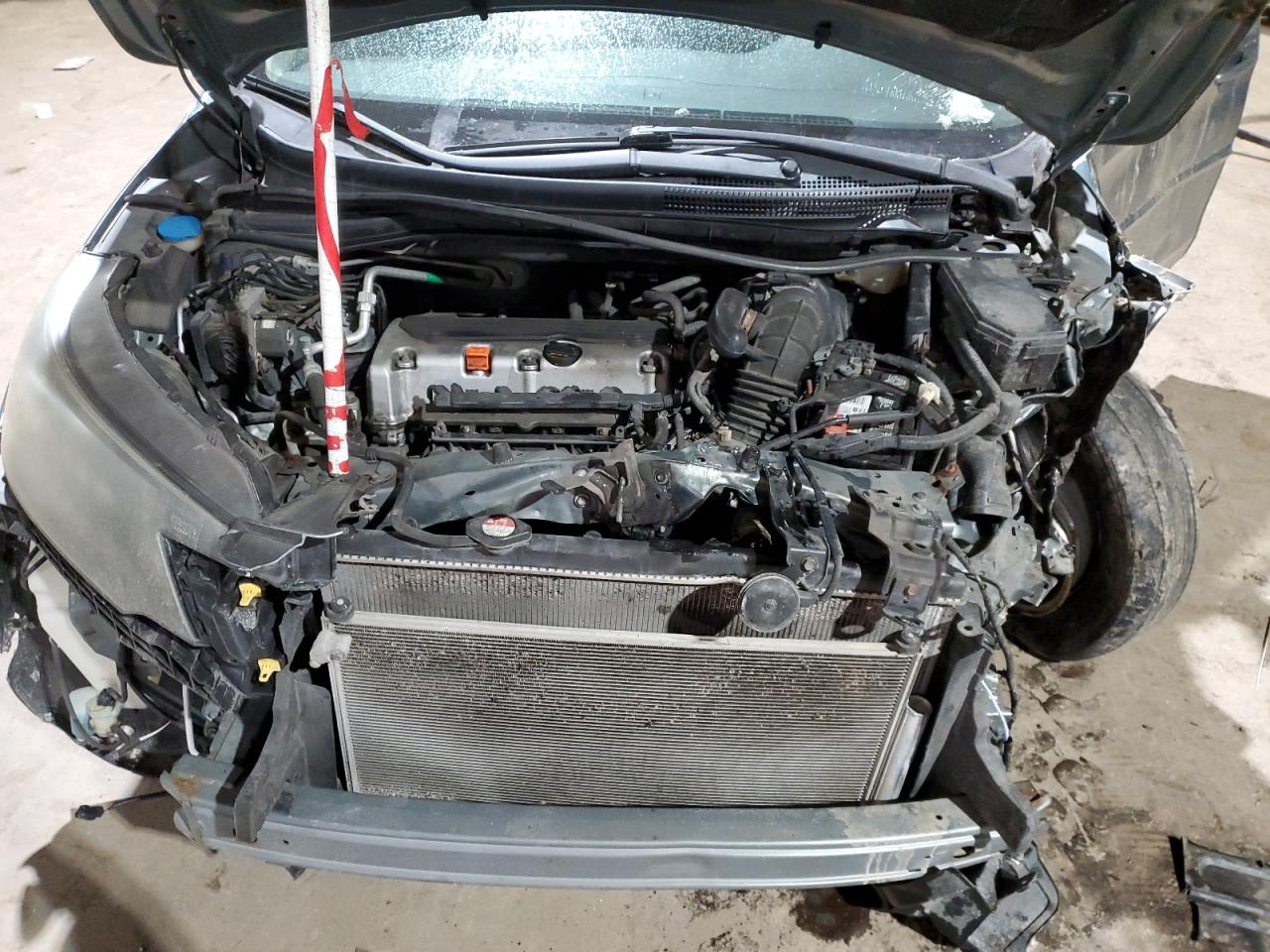 2012 Honda CR-V - Image 13
