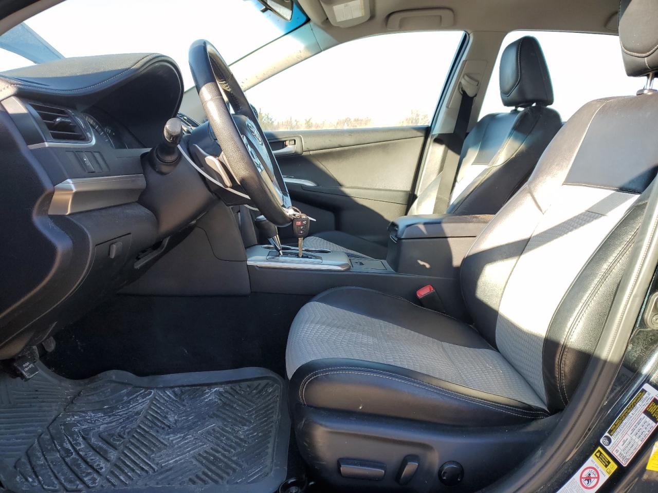 2012 Toyota Camry - Image 7
