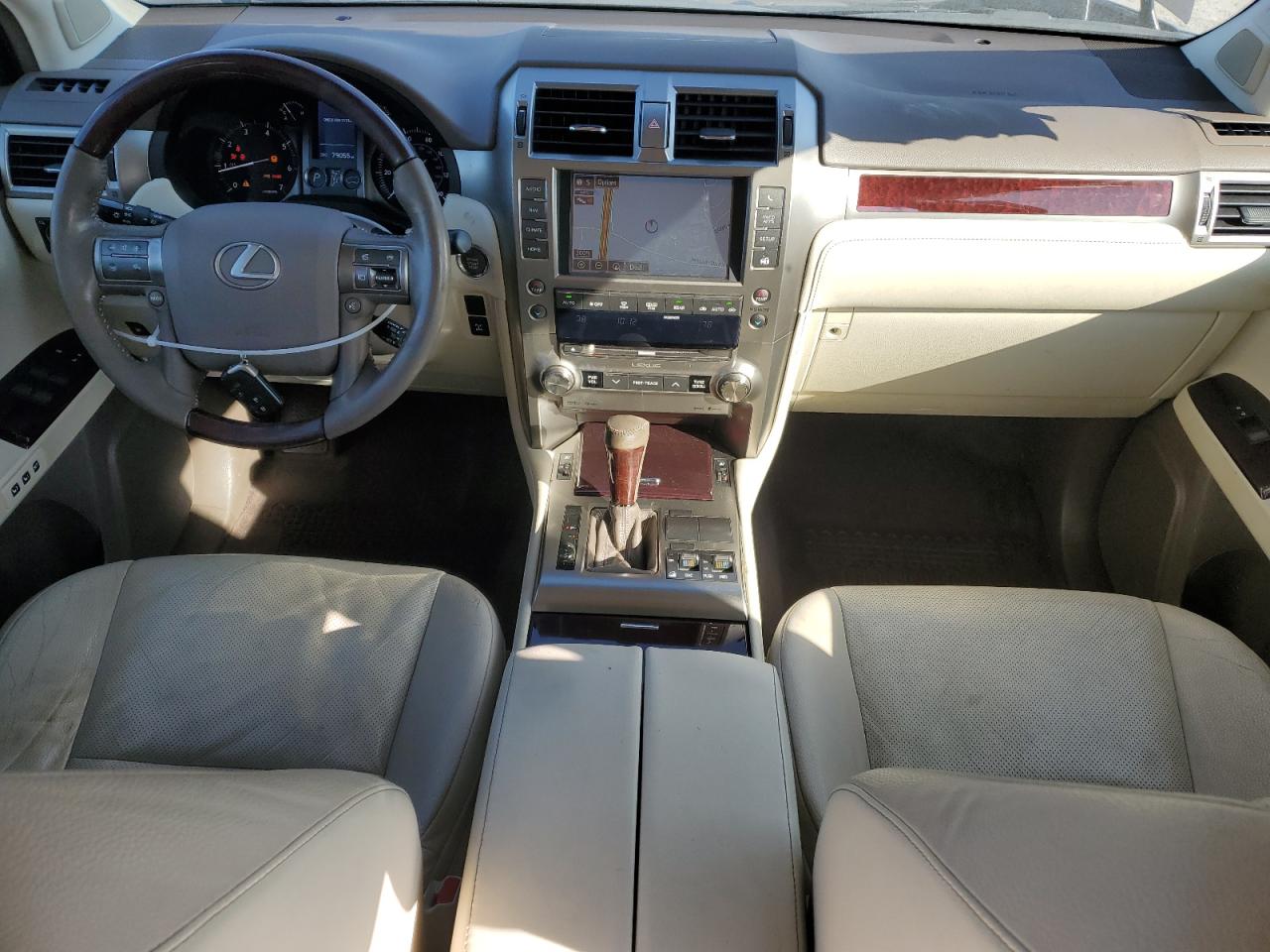 2017 Lexus GX - Image 8