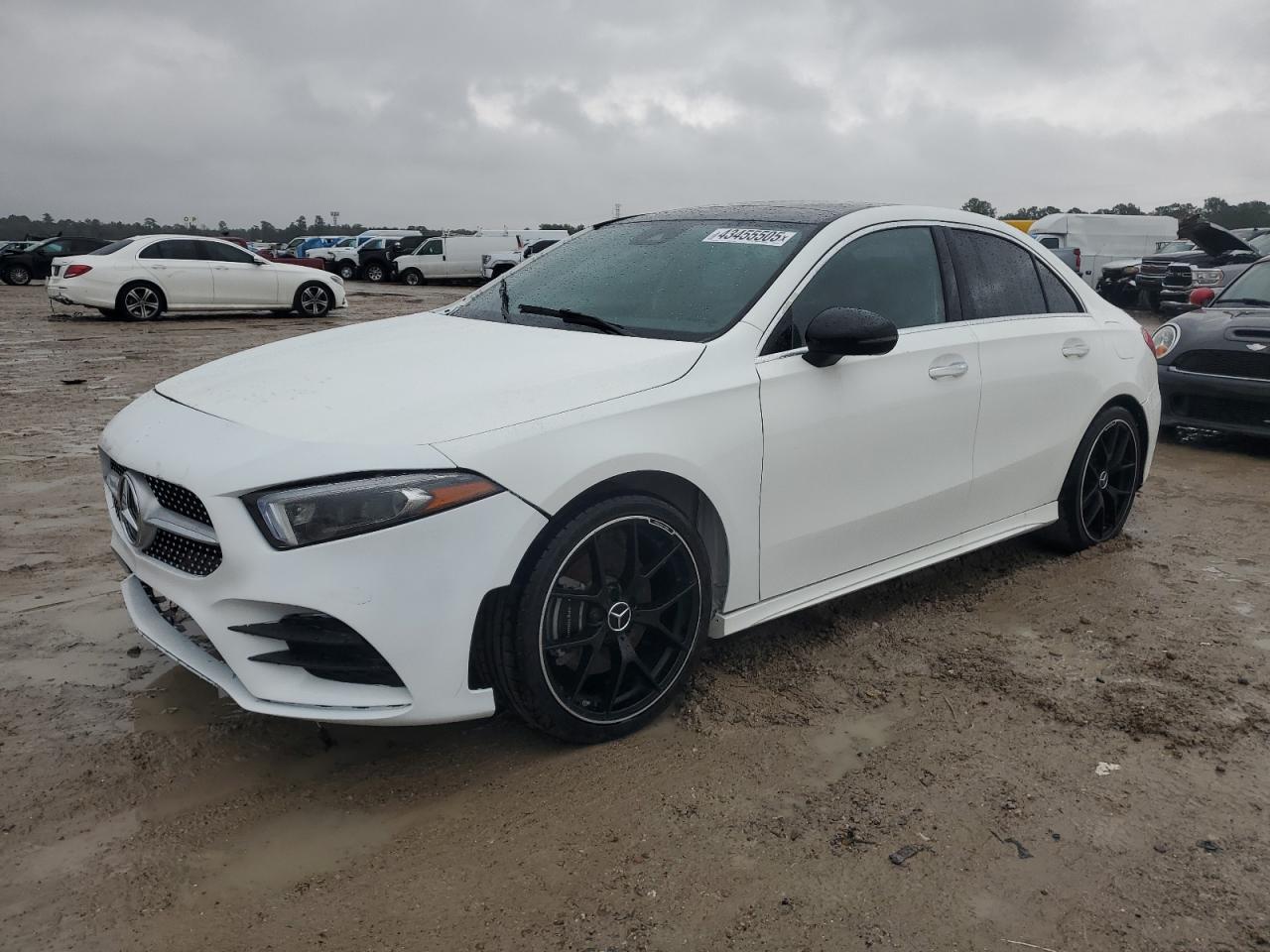 2019 Mercedes-Benz A 220 للبيع في Houston، TX - Damage History