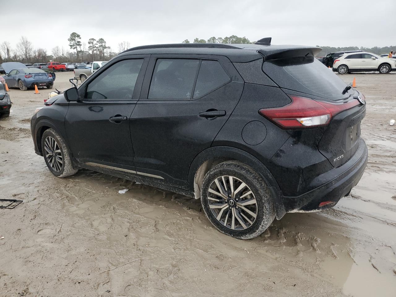 2021 Nissan Kicks - Image 2