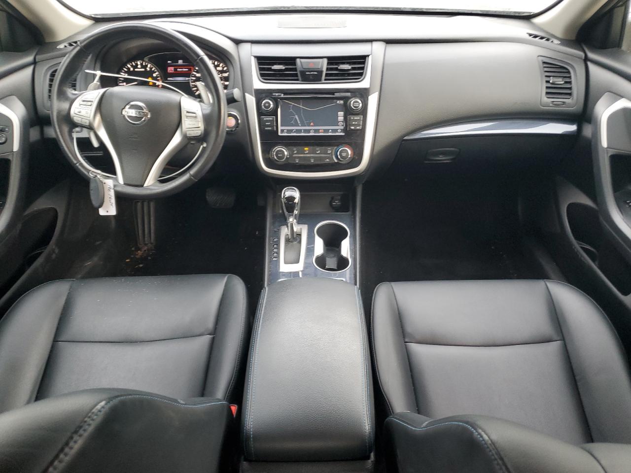 2018 Nissan Altima - Image 8