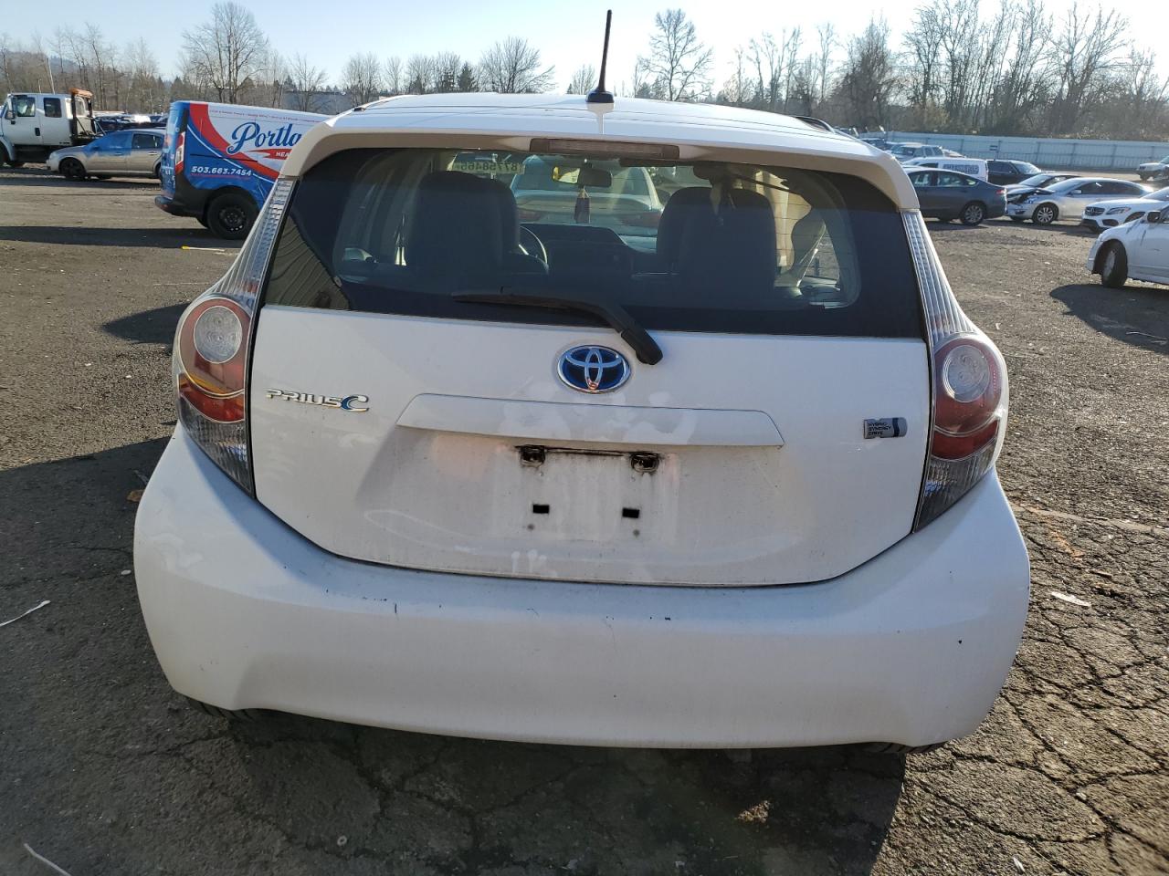 2012 Toyota Prius - Image 6