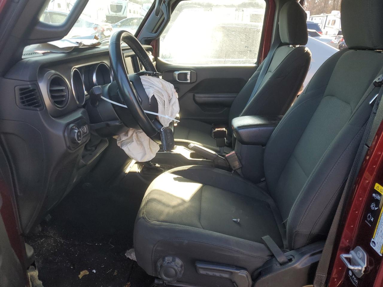 2021 Jeep Gladiator - Image 7