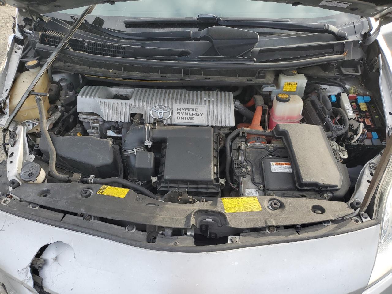 2013 Toyota Prius - Image 11
