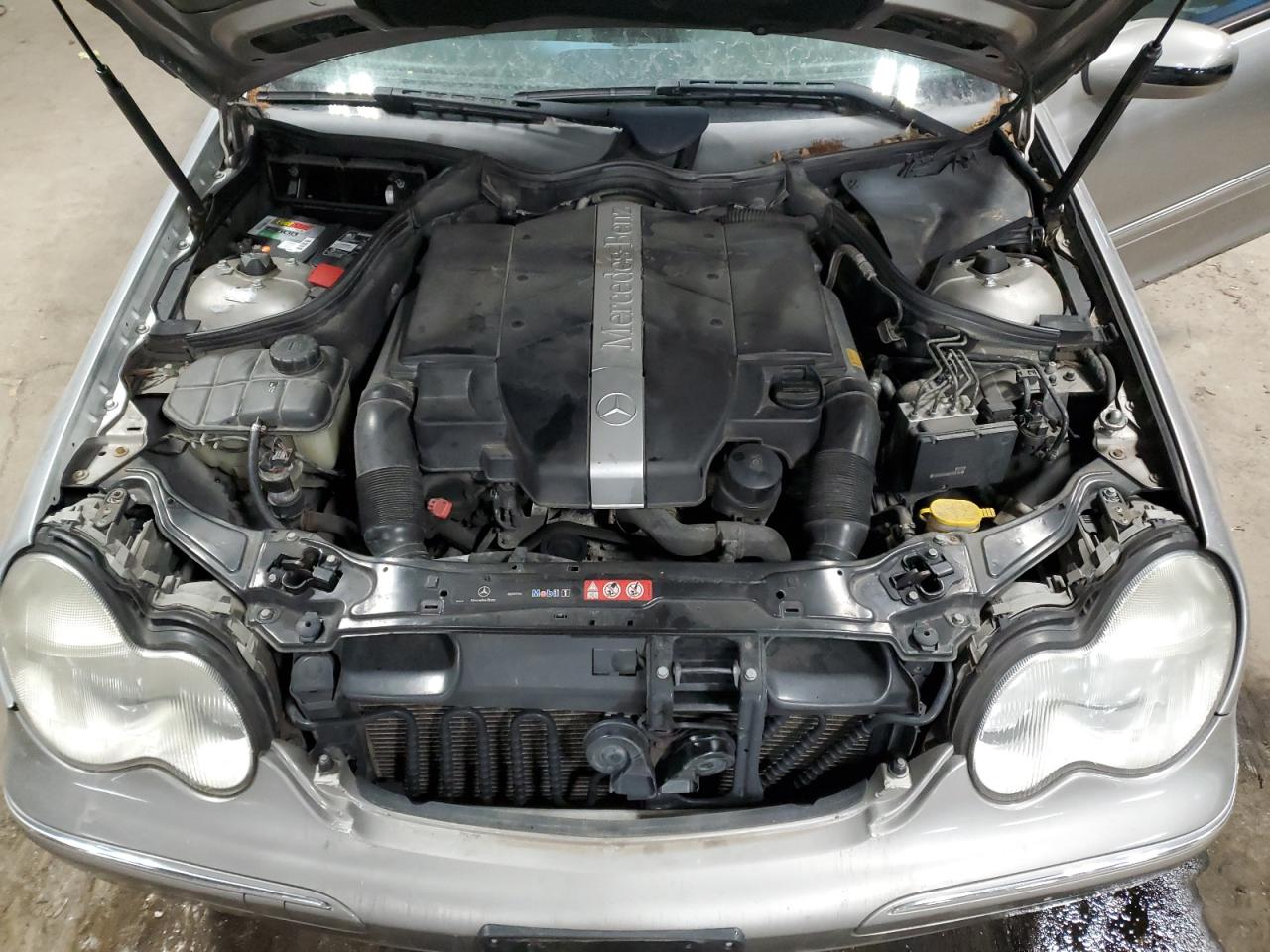 2004 Mercedes-Benz C-klasse - Image 11