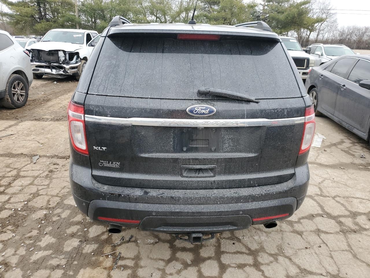 2012 Ford Explorer - Image 6