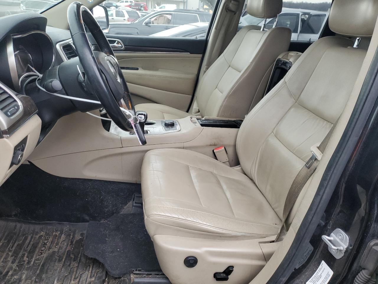 2014 Jeep Grand Cherokee - Image 7