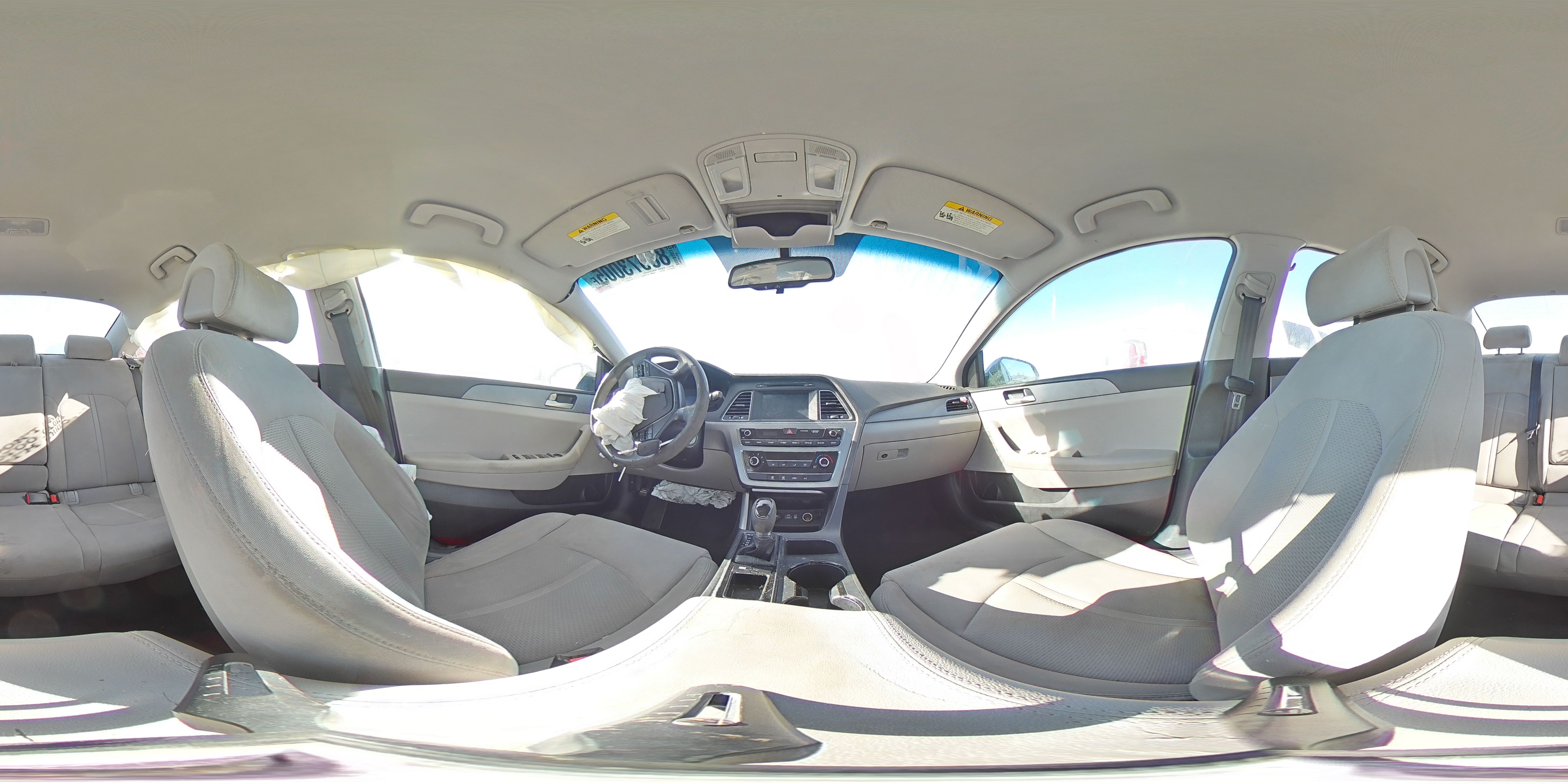 2016 Hyundai Sonata - Image 13