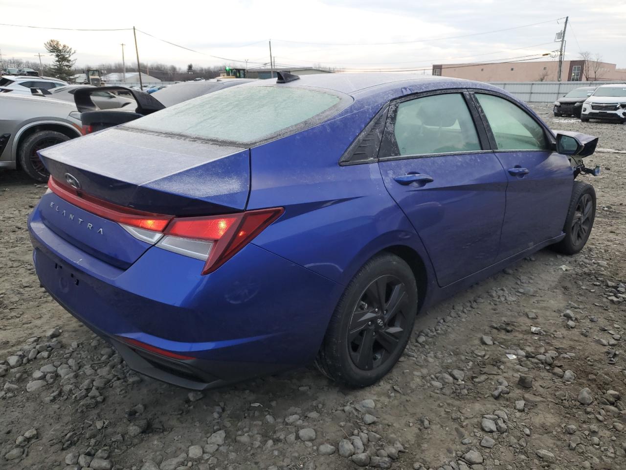 2021 Hyundai Elantra - Image 3