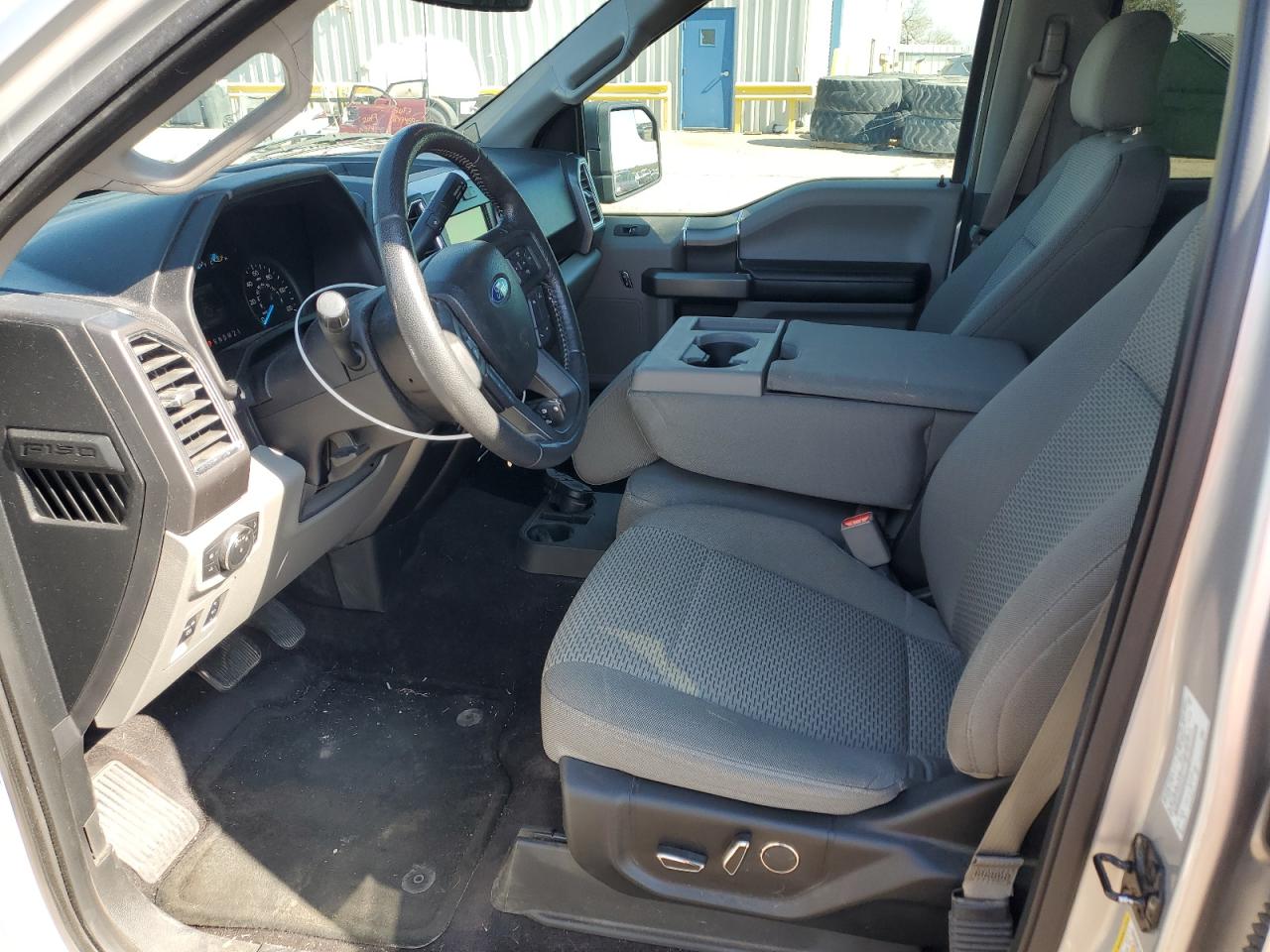 2016 Ford F-150 - Image 7