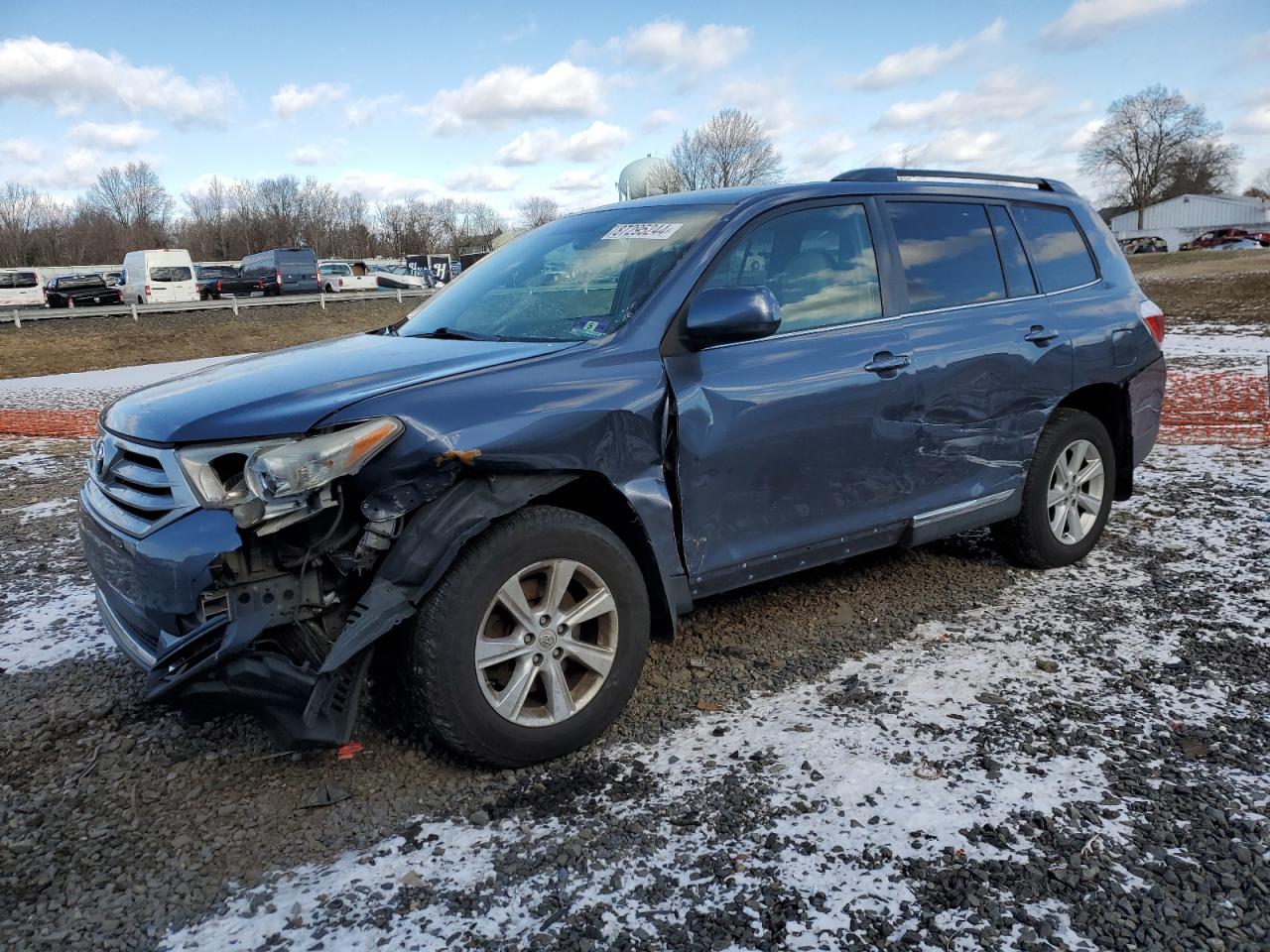 2011 Toyota Highlander - Image 1