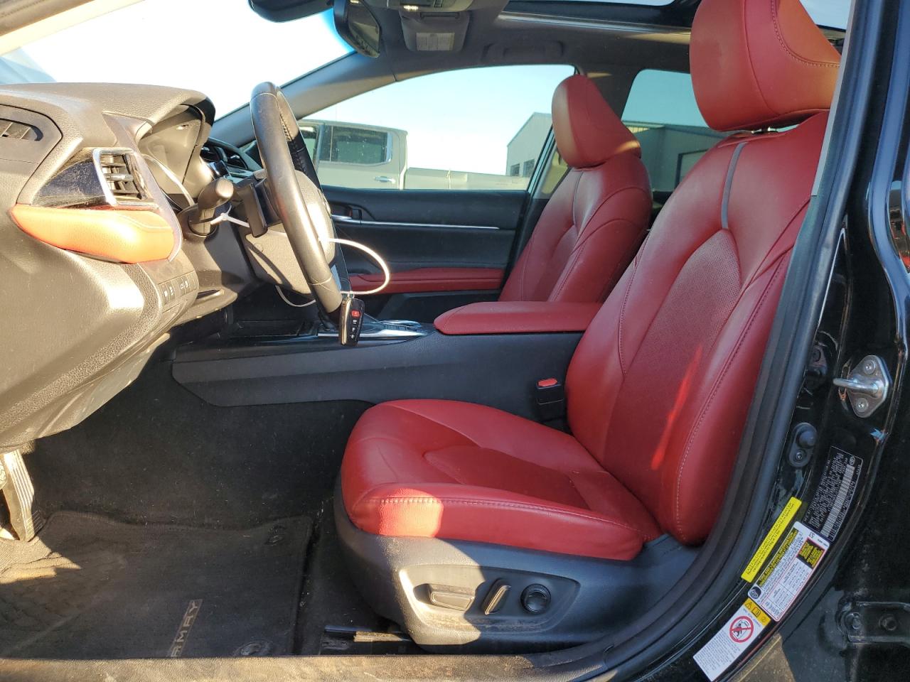 2018 Toyota Camry - Image 7