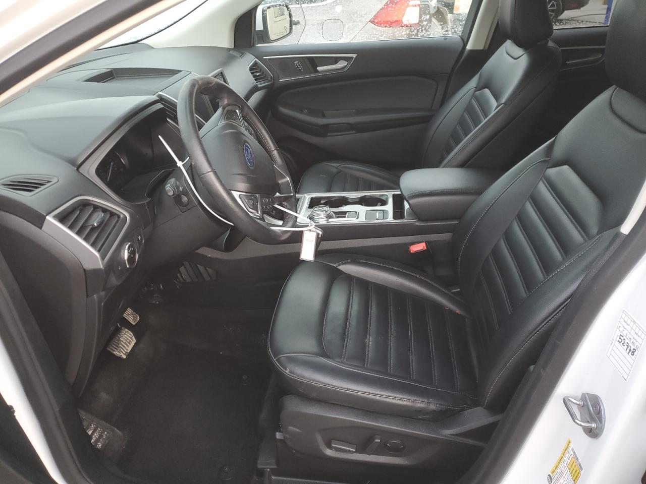 2023 Ford Edge - Image 7