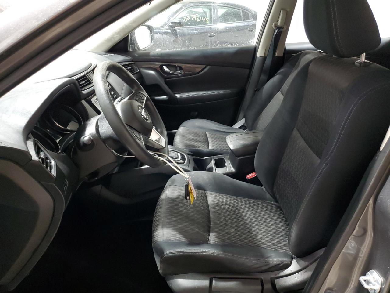 2017 Nissan Rogue - Image 7
