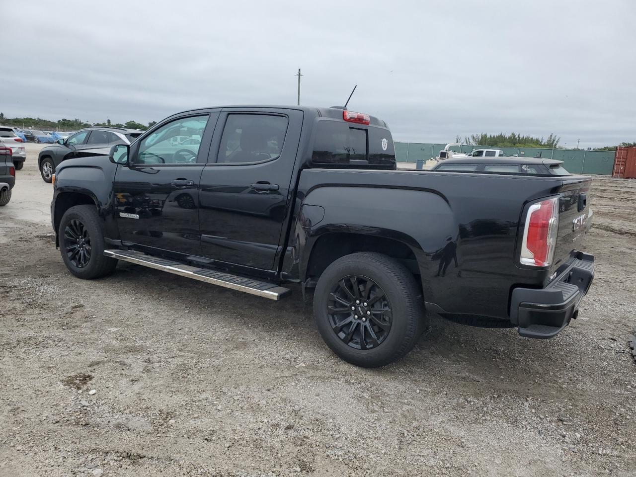 2022 GMC Canyon - Image 2
