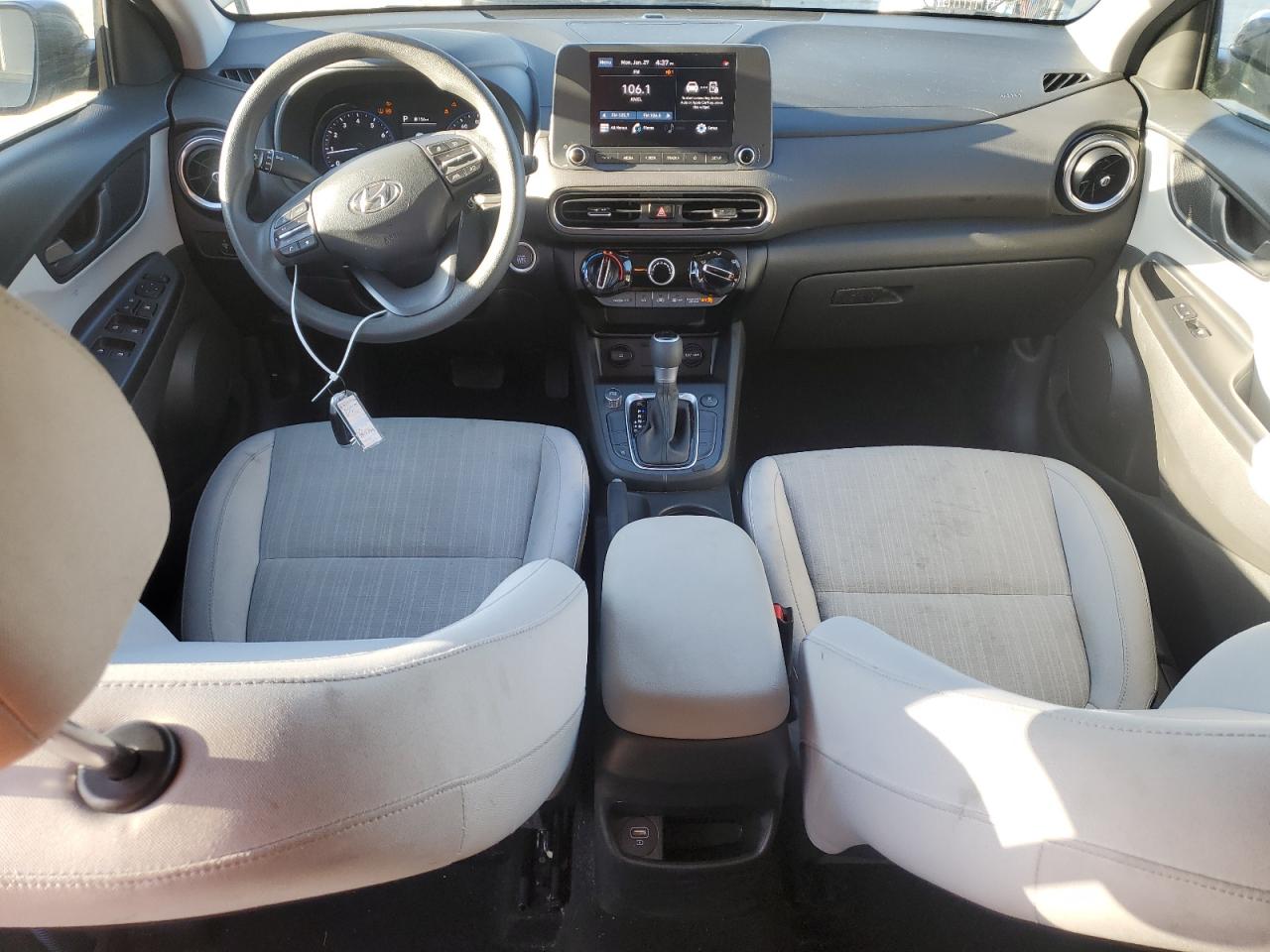 2023 Hyundai Kona - Image 8