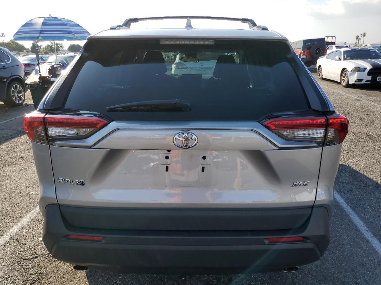 2021 Toyota RAV 4 - Image 6