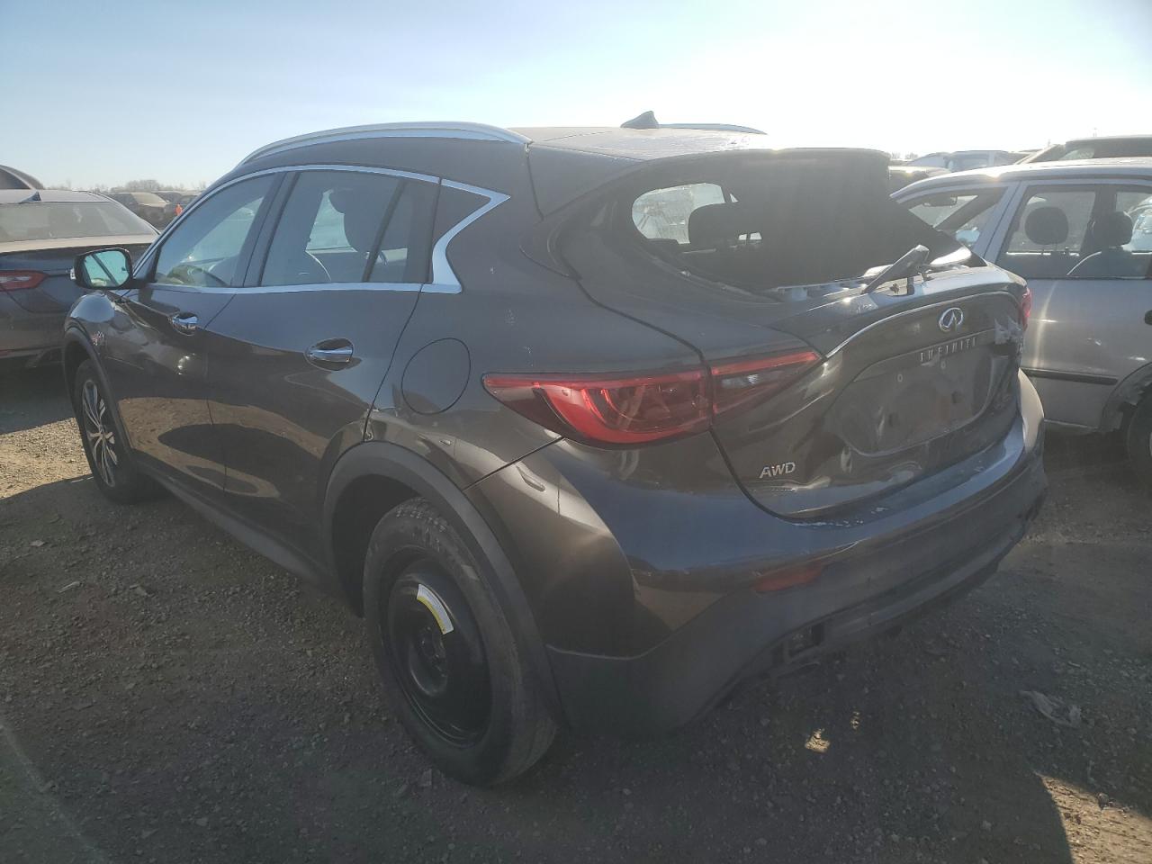 QX30 QX30