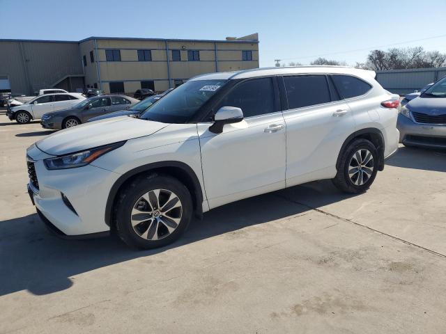 2020 Toyota Highlander Xle
