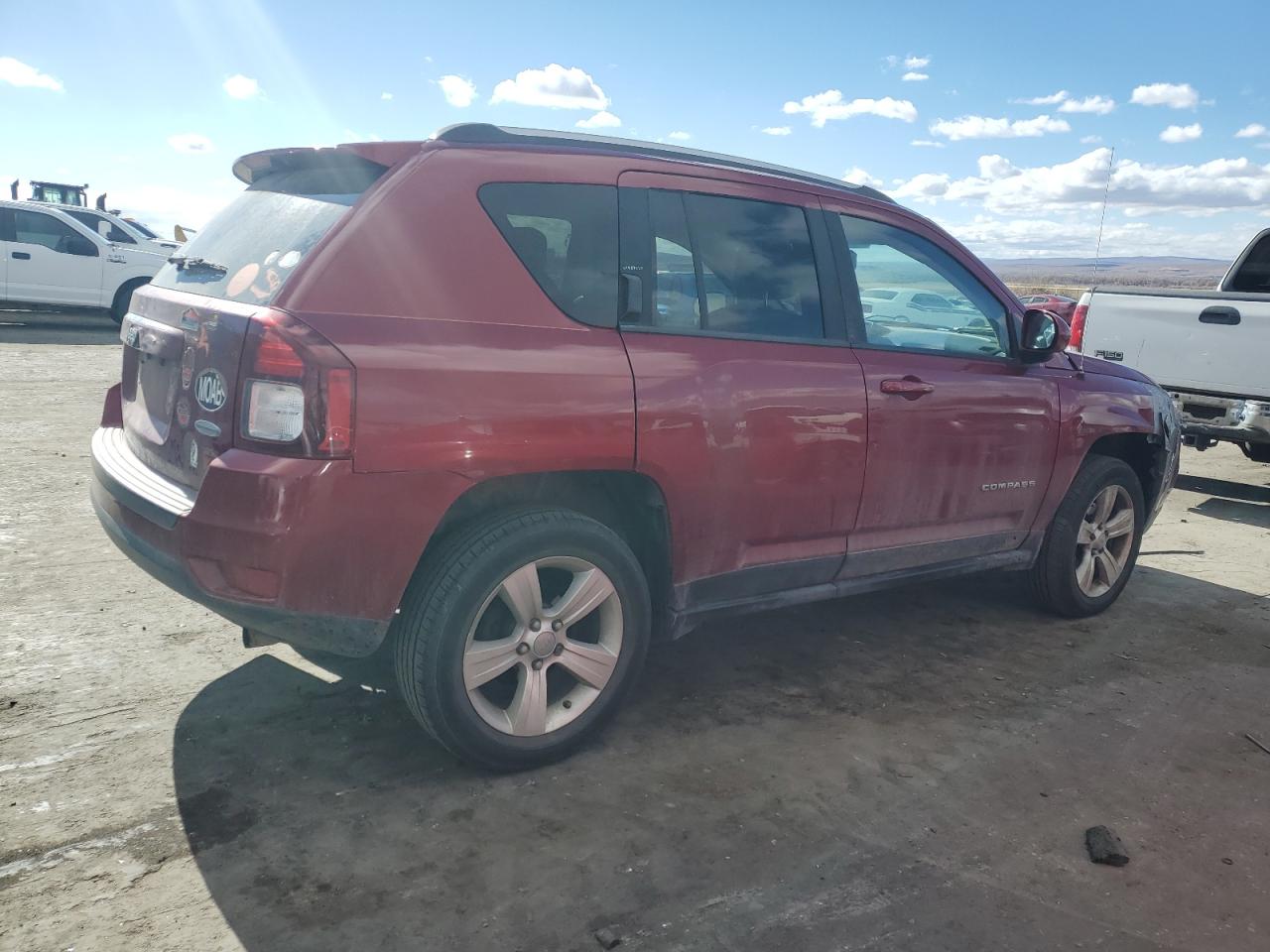 VIN 1C4NJDEB6GD617278 2016 JEEP COMPASS no.3