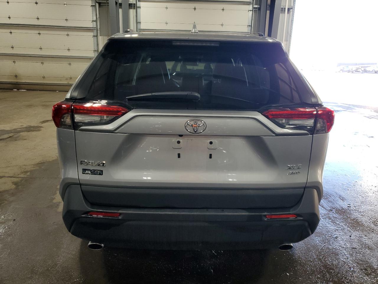 2021 Toyota RAV 4 - Image 6