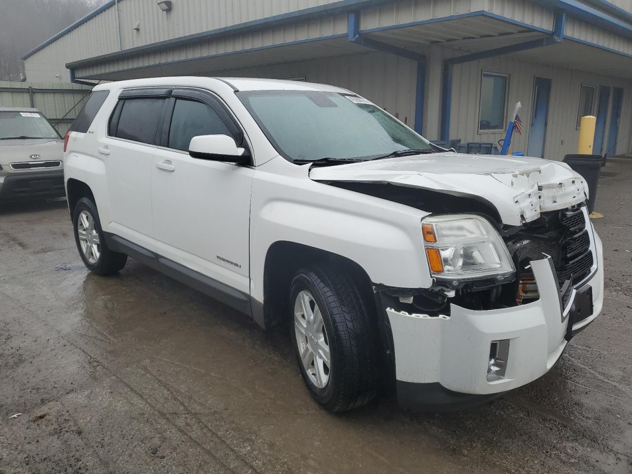 2014 GMC Terrain - Image 4
