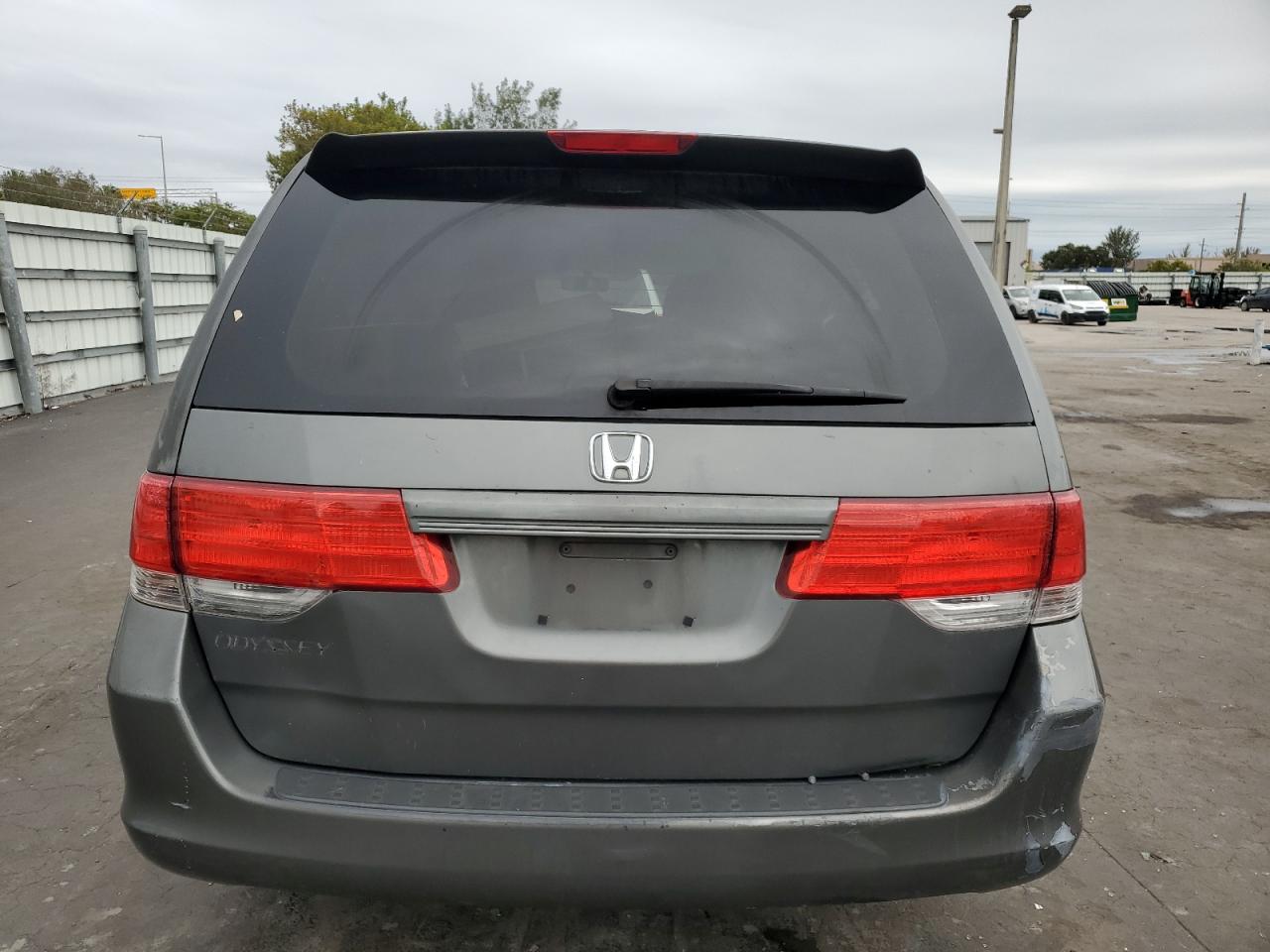 2008 Honda Odyssey - Image 6