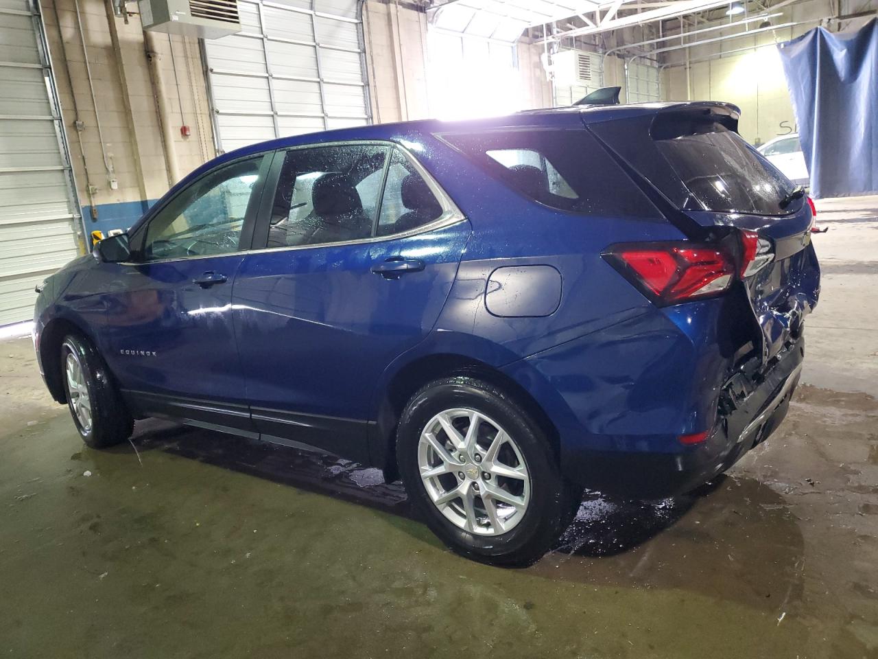 2023 Chevrolet Equinox - Image 2