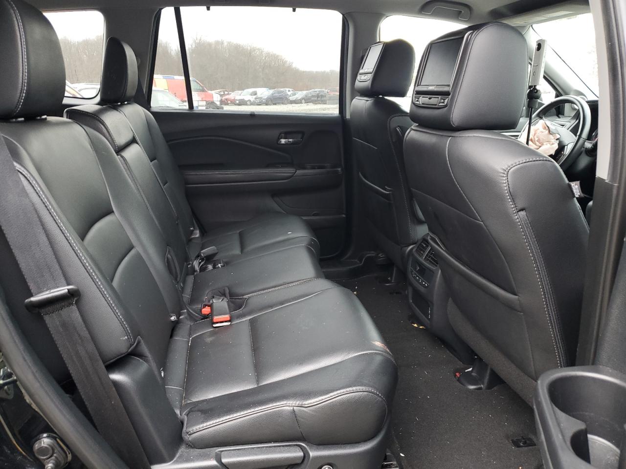 2020 Honda Pilot - Image 11