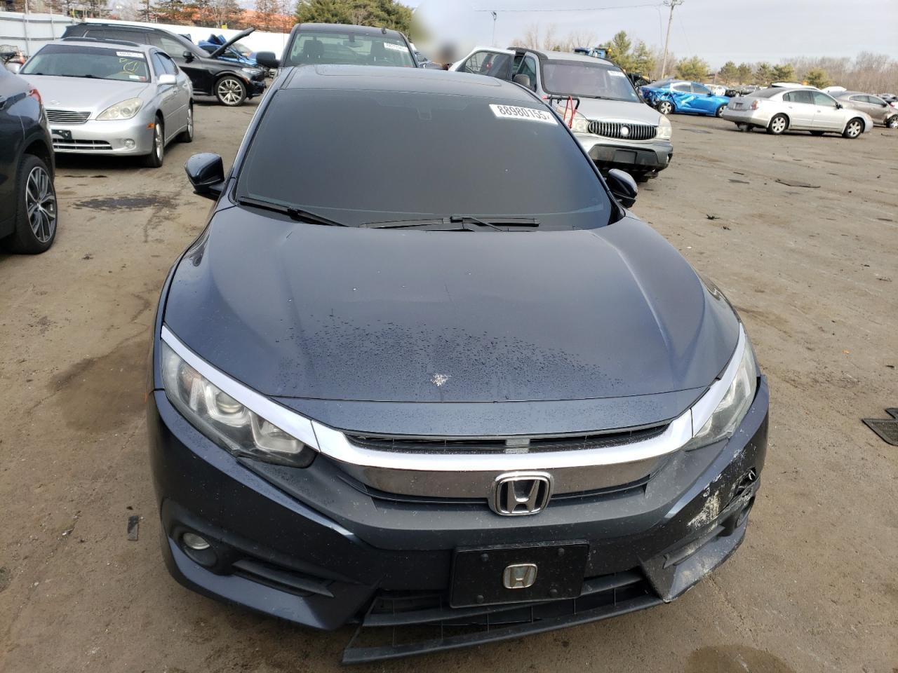 2016 Honda Civic - Image 5