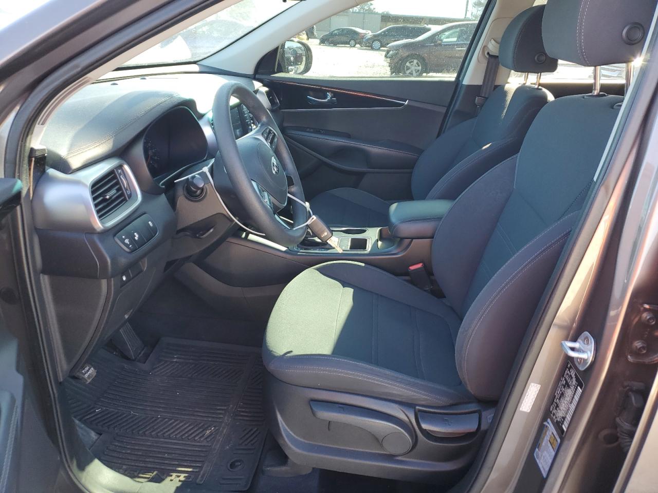 2019 Kia Sorento - Image 7