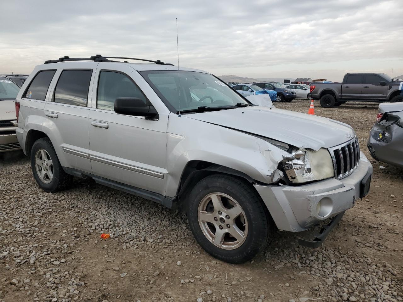 2006 Jeep Grand Cherokee - Image 4