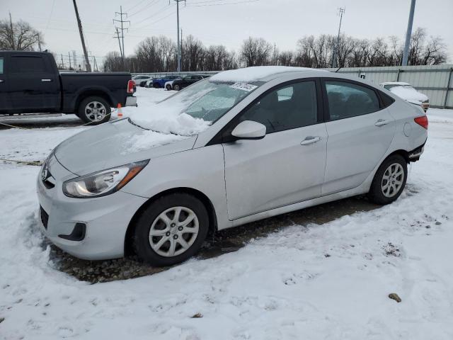  HYUNDAI ACCENT 2014 Сріблястий