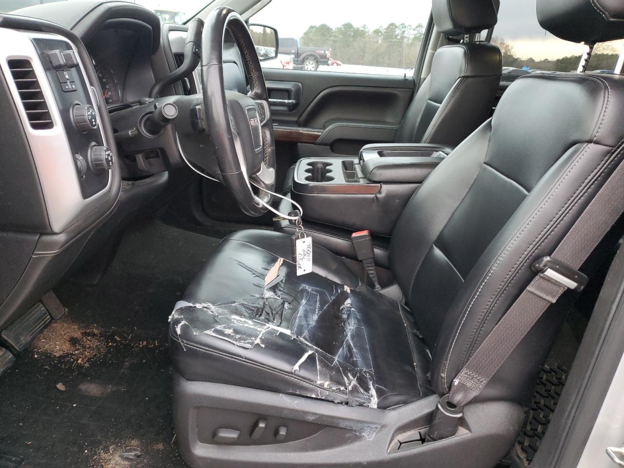 2016 GMC Sierra - Image 7