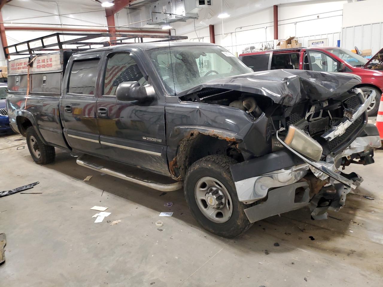 2004 Chevrolet Silverado - Image 4