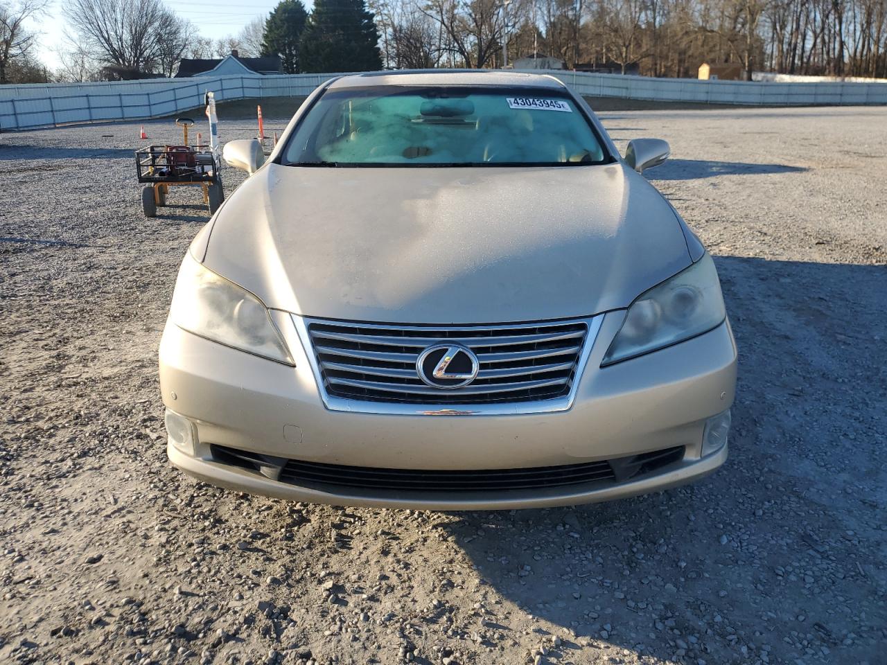 2012 Lexus ES - Image 5