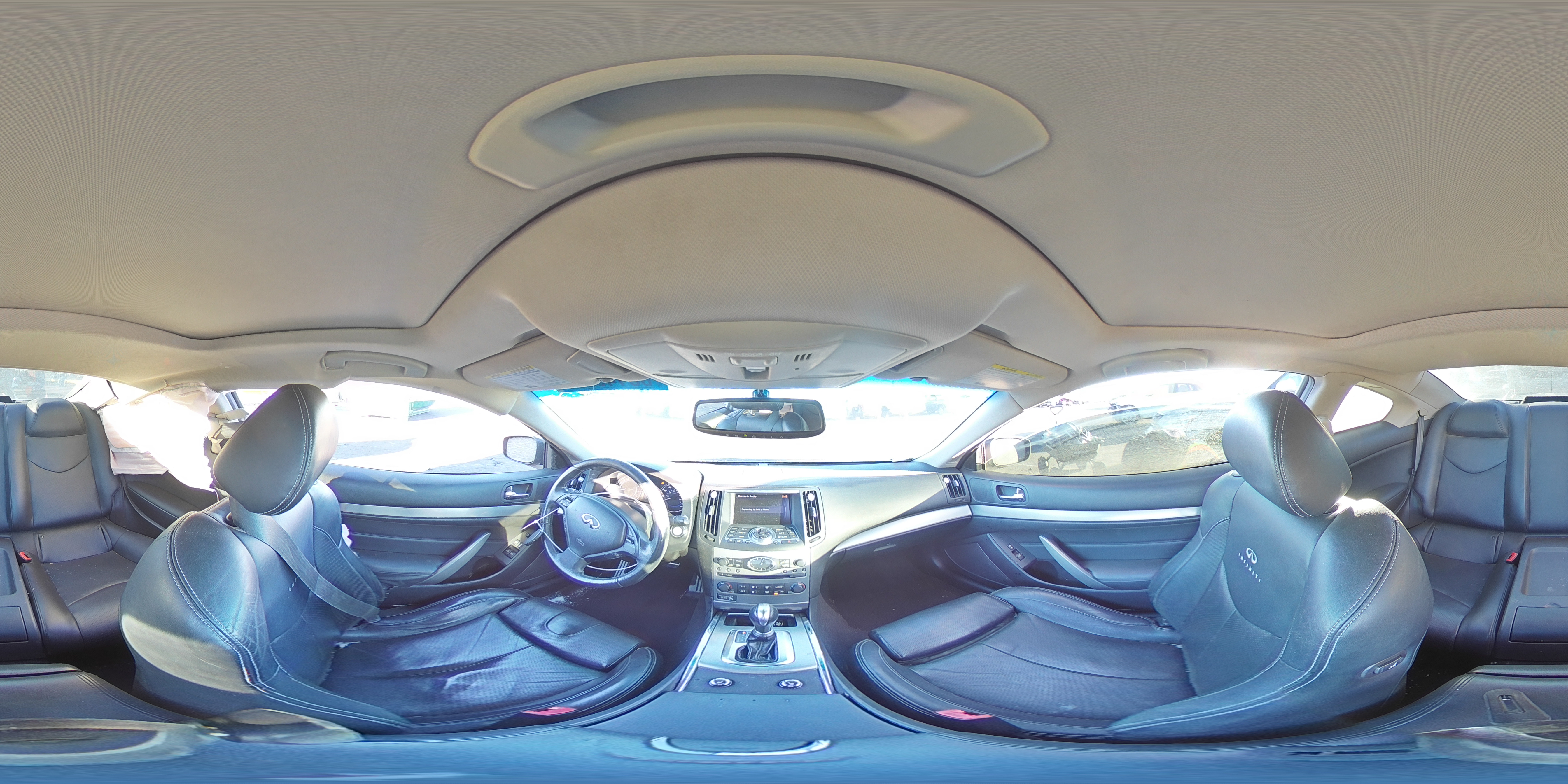 2011 Infiniti G - Image 13
