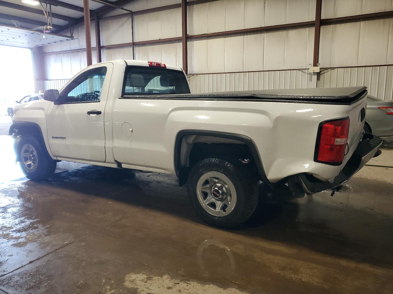 2017 GMC Sierra - Image 2
